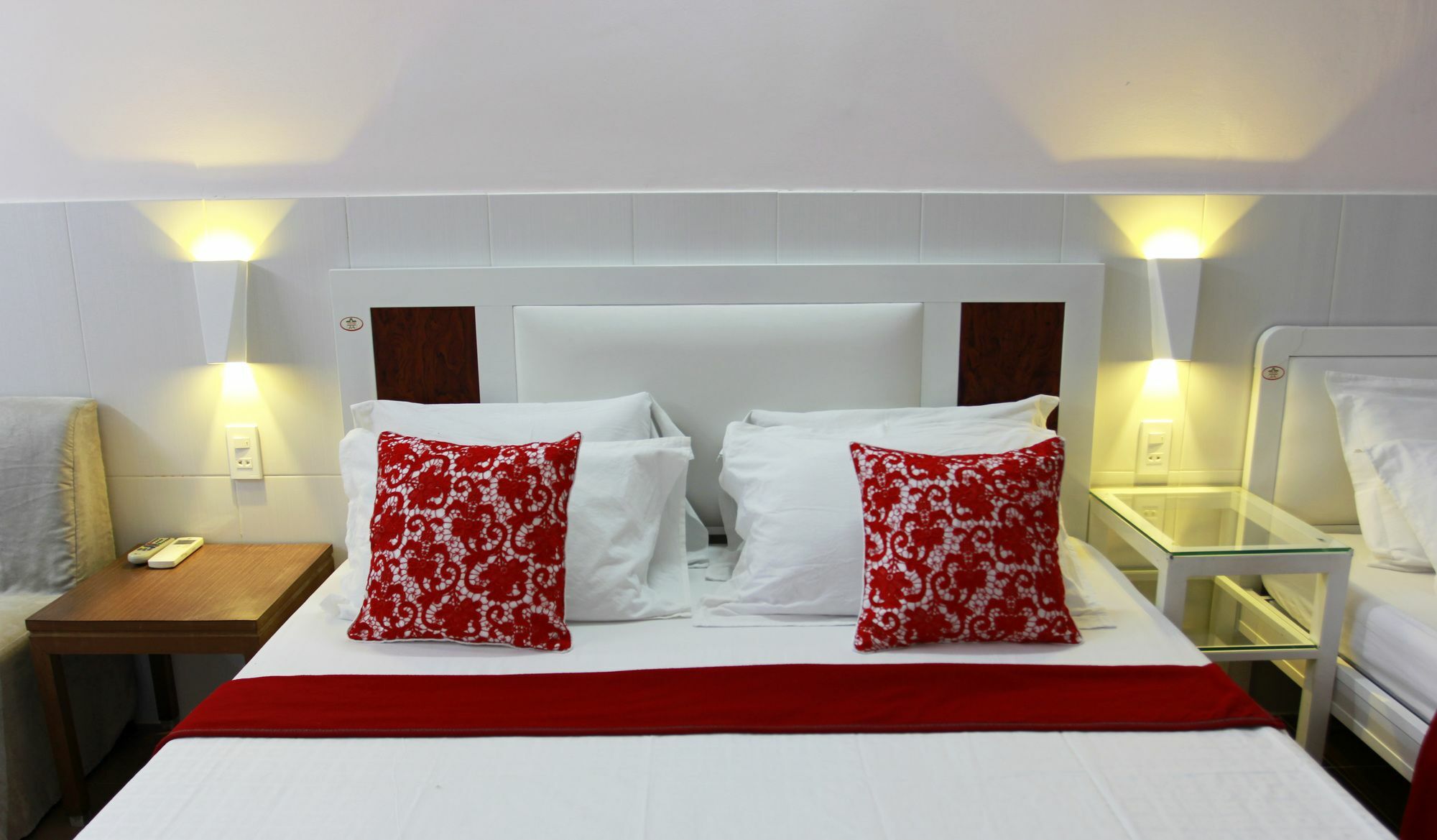 Khách sạn Quang 2*